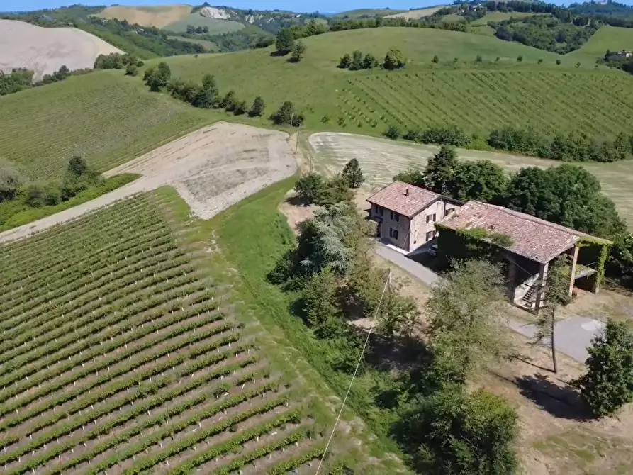 Immagine 2 di Rustico / casale in vendita  in Via Rio Monteorsello 548 a Valsamoggia