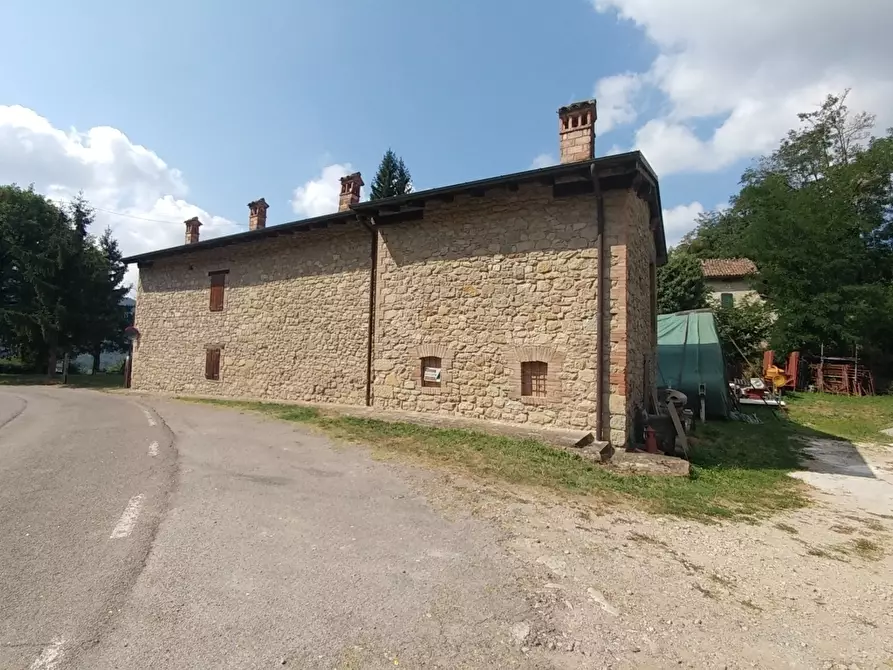 Immagine 6 di Rustico / casale in vendita  in Via Villa 121 a Castel D'aiano