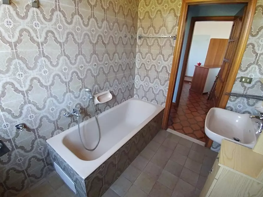 Immagine 20 di Trilocale in vendita  in Via dei Tozzi a Zocca