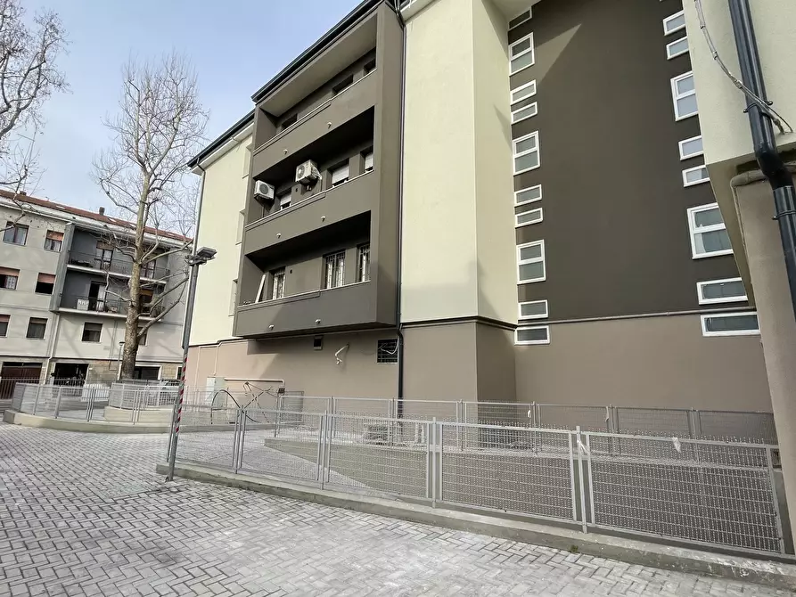 Immagine 27 di Quadrilocale in vendita  in via basaglia 79 a Modena