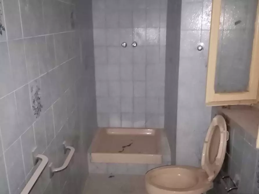 Immagine 9 di Trilocale in vendita  in Corso Quattro Novembre 15 a Rieti