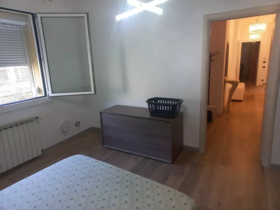 Immagine 4 di Stanza singola in affitto  a Rovigo