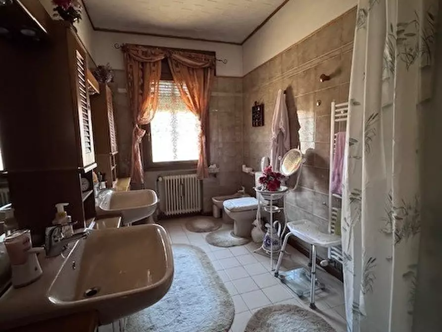 Immagine 8 di Casa indipendente in vendita  a Costa Di Rovigo