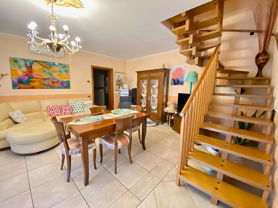 Immagine 5 di Casa bifamiliare in vendita  in Via Marco Polo a Guarda Veneta