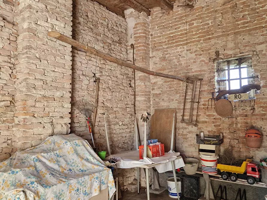 Immagine 10 di Rustico / casale in vendita  a Ceregnano