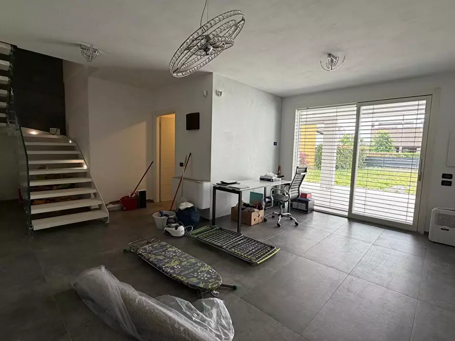 Immagine 16 di Porzione di casa in vendita  a Rovigo