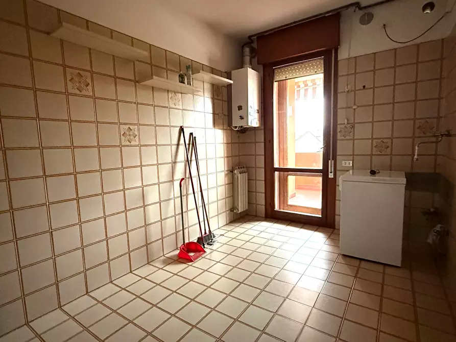 Immagine 5 di Quadrilocale in vendita  a Rovigo
