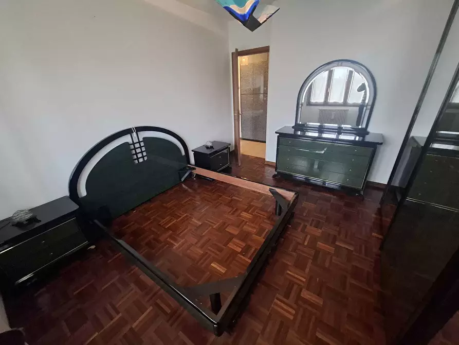 Immagine 11 di Trilocale in vendita  a Rovigo