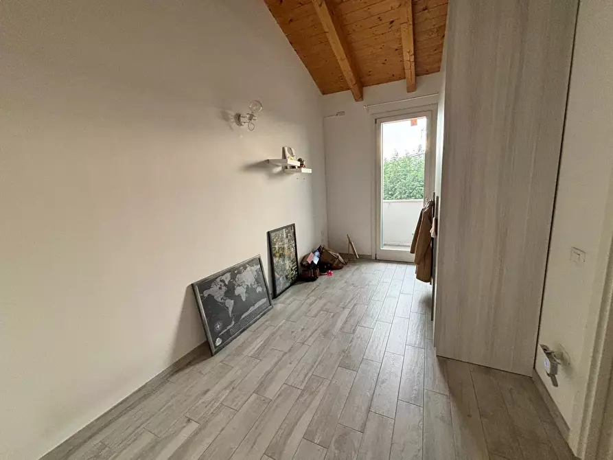 Immagine 9 di Casa bifamiliare in vendita  a Rovigo
