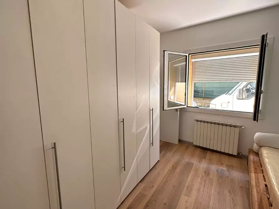 Immagine 3 di Stanza singola in affitto  a Rovigo