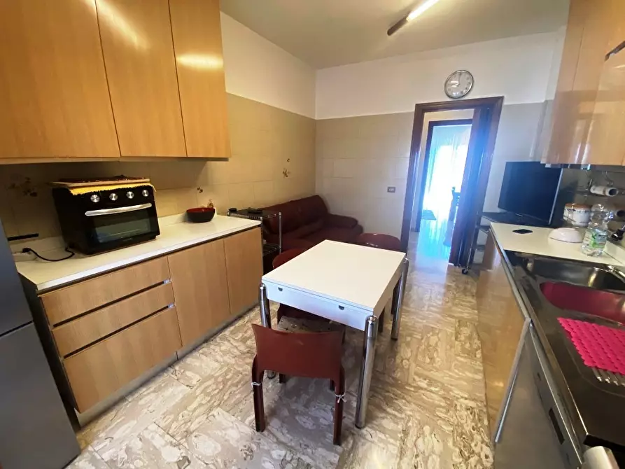 Immagine 5 di Trilocale in vendita  in Via Salvo D'Acquisto 11 a Triggiano