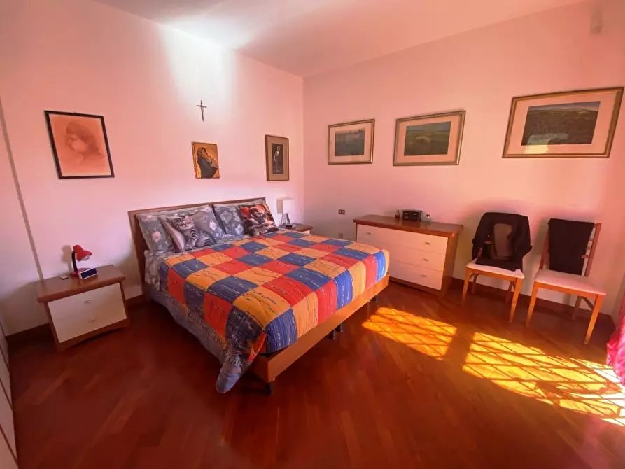 Immagine 12 di Trilocale in vendita  in Via g. di vittorio 4/B a Casamassima