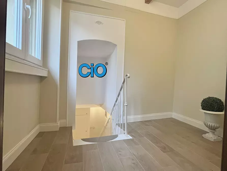 Immagine 4 di Mansarda in vendita  a Bologna