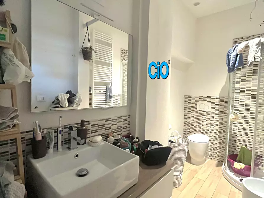 Immagine 6 di Attico in affitto  a Bologna