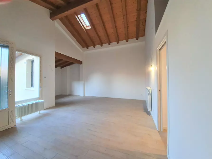 Immagine 5 di Trilocale in vendita  in Via I Maggio a Bovezzo