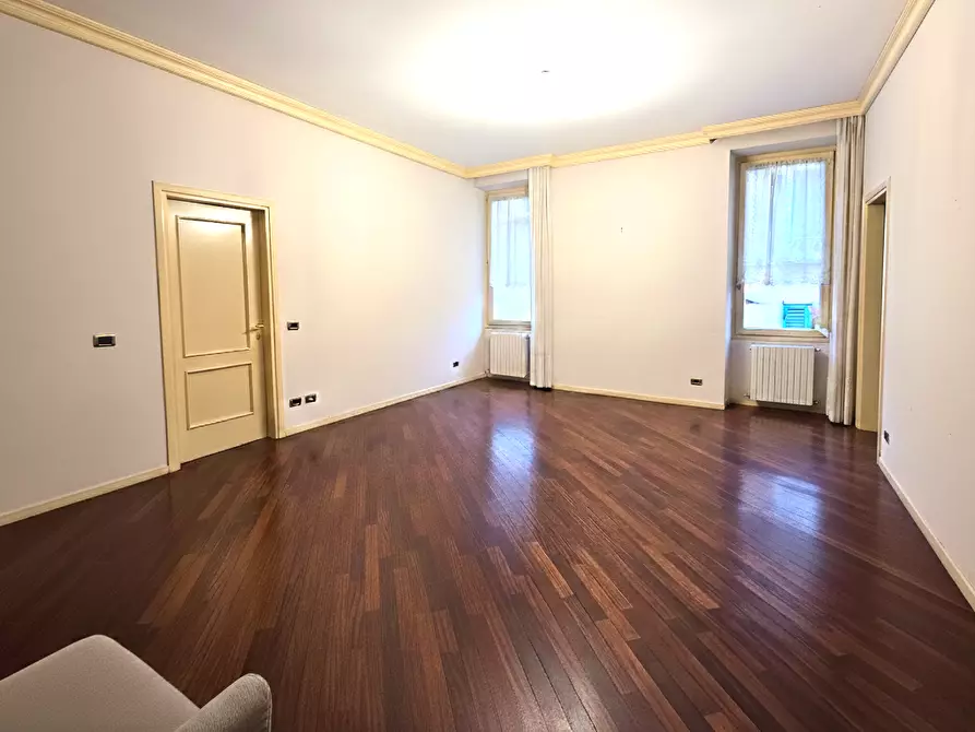 Immagine 14 di Quadrilocale in vendita  in Corso Martiri della Libertà a Brescia