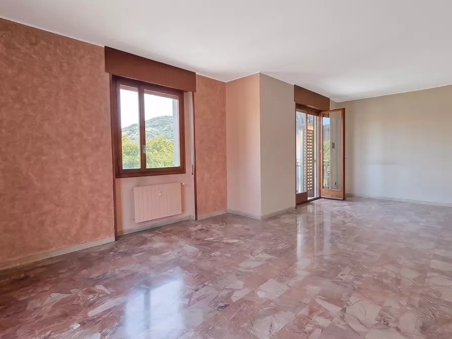 Immagine 3 di Quadrilocale in vendita  in Via XXV Aprile a Brescia