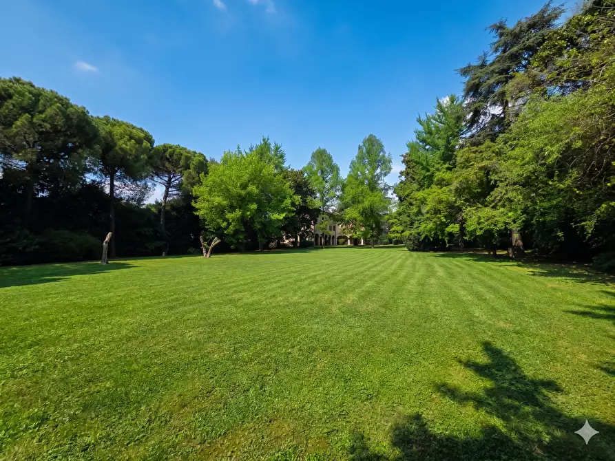 Immagine 1 di Quadrilocale in vendita  a Brescia