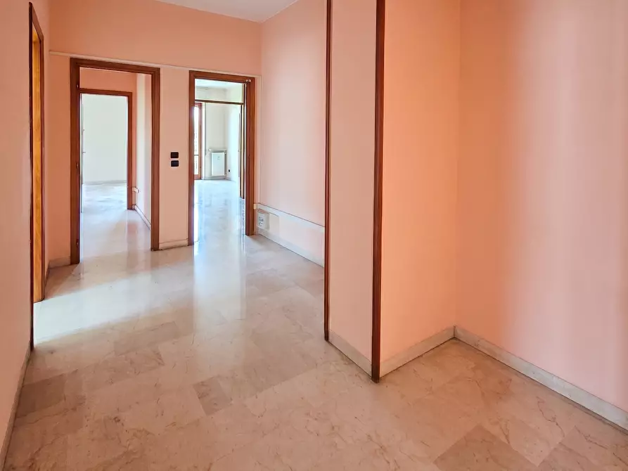 Immagine 18 di Quadrilocale in vendita  in Via XXV Aprile a Brescia