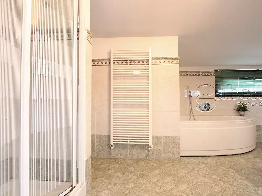 Immagine 26 di Villa in vendita  in Via Luigi Pirandello a Nerviano