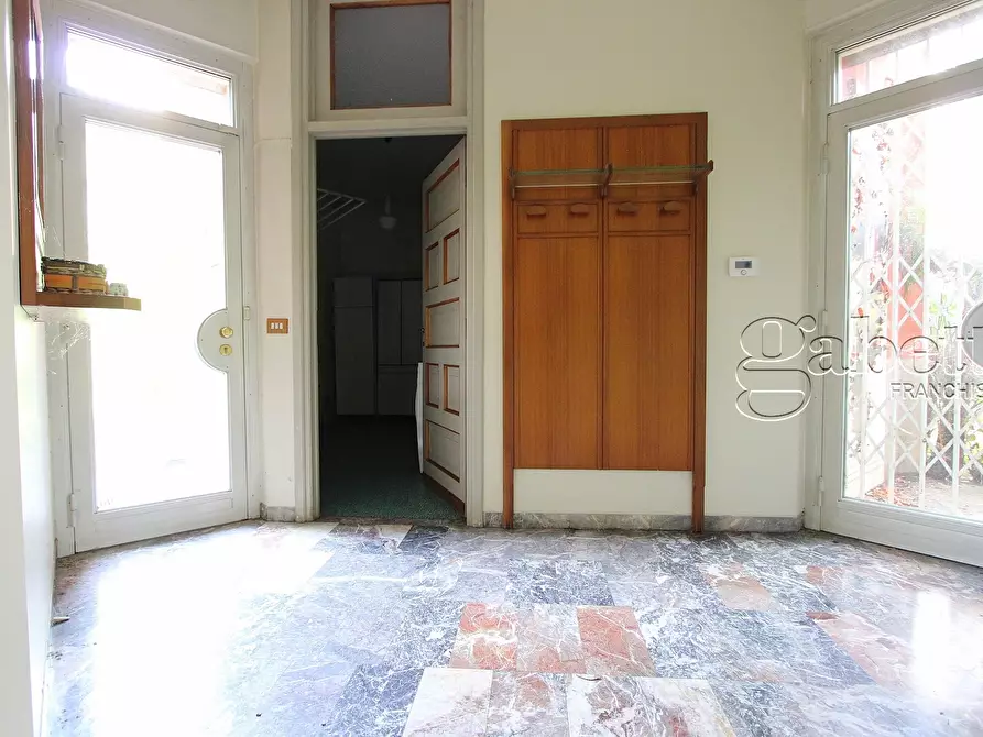 Immagine 36 di Villa in vendita  in Via Fratelli Bandiera a Nerviano