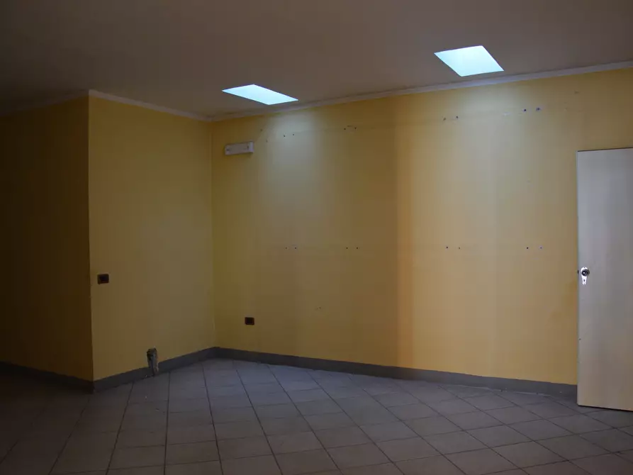 Immagine 4 di Attività commerciale in affitto  in Piazza Roma 17 a Novafeltria