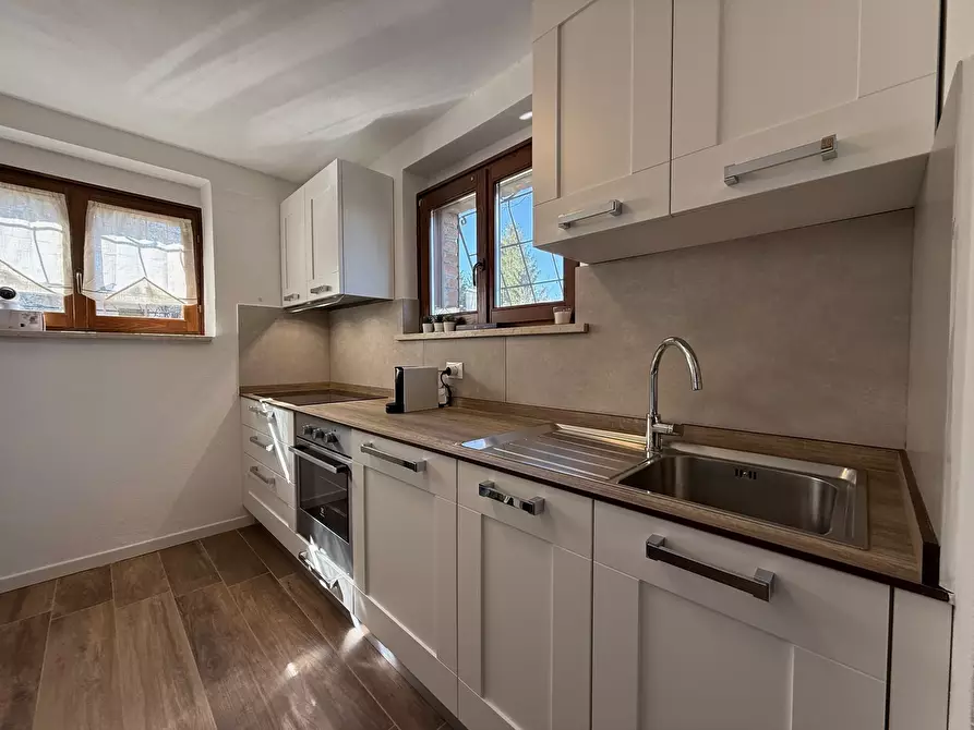 Immagine 9 di Villa in vendita  in Località la Tagliata 408 a Maiolo