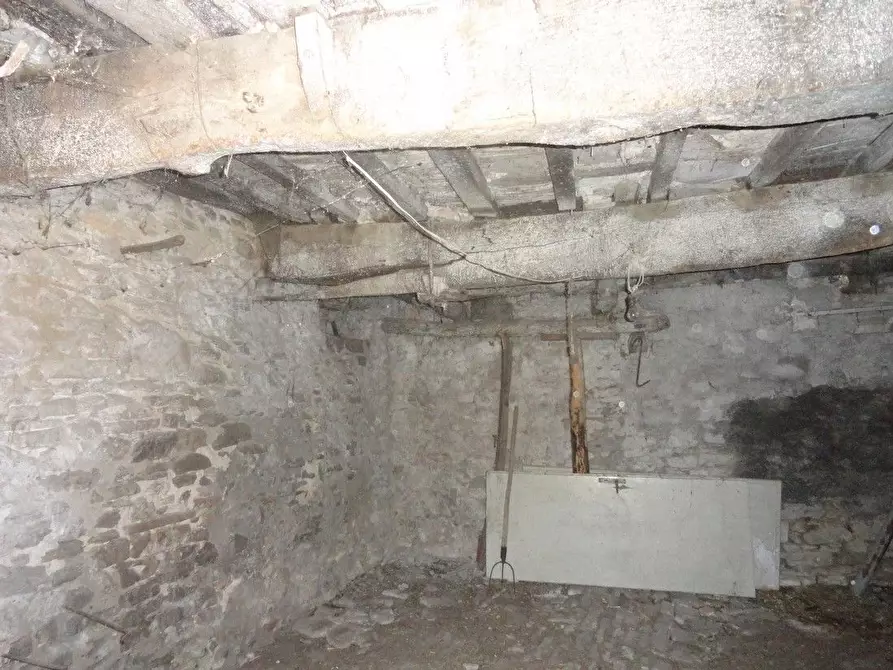 Immagine 21 di Terratetto in vendita  in Secchiano a Novafeltria