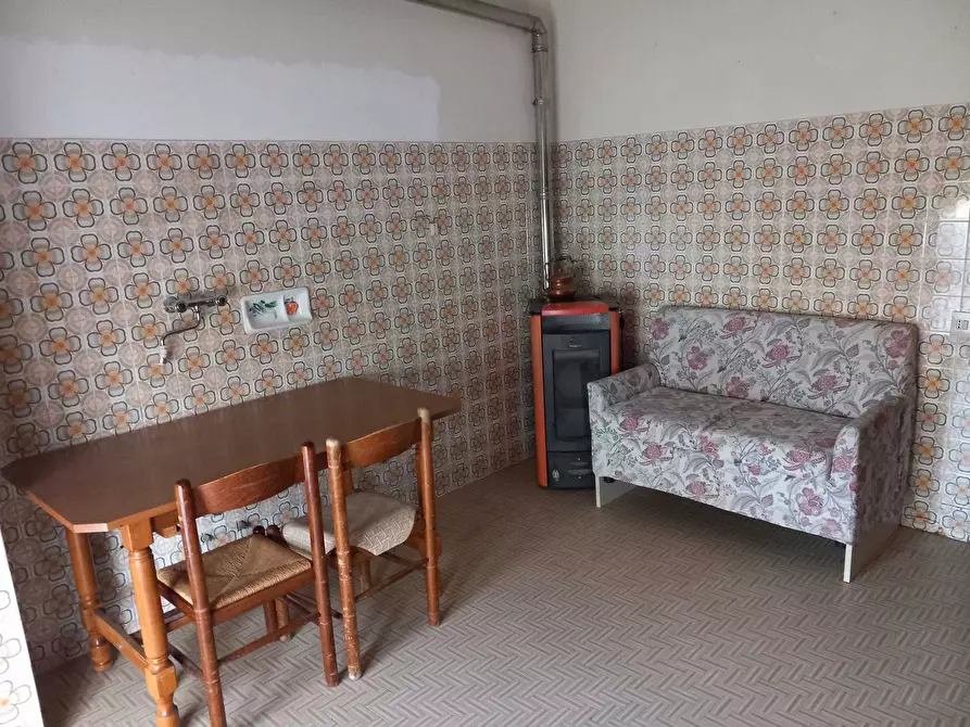 Immagine 5 di Trilocale in vendita  in Via Montefeltro a Novafeltria