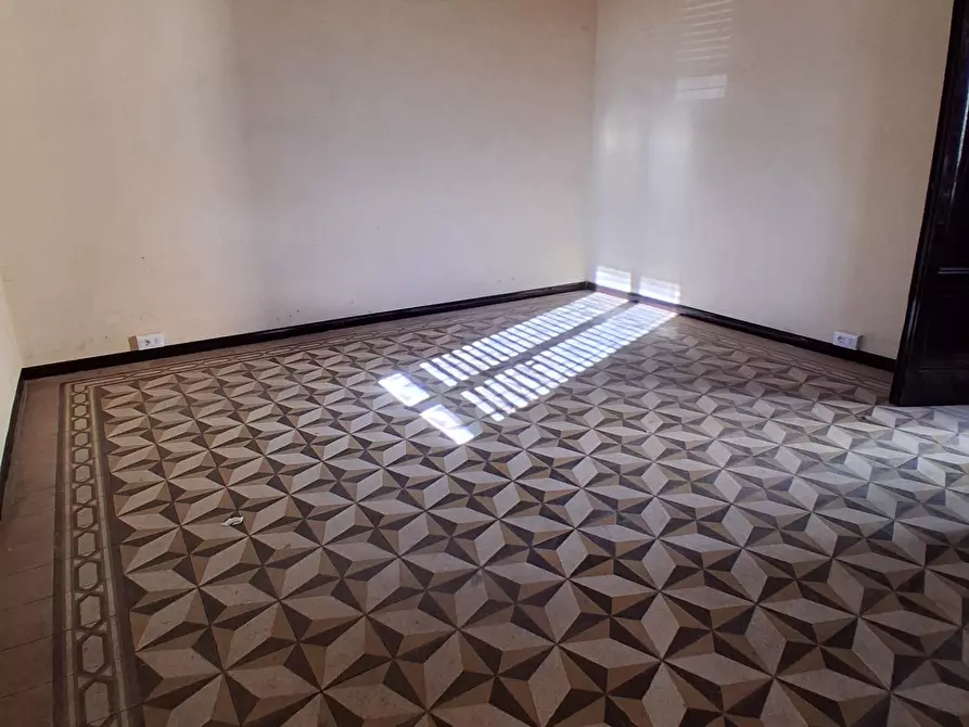 Immagine 6 di Ufficio in affitto  in Via C. Angeloni a Lucca