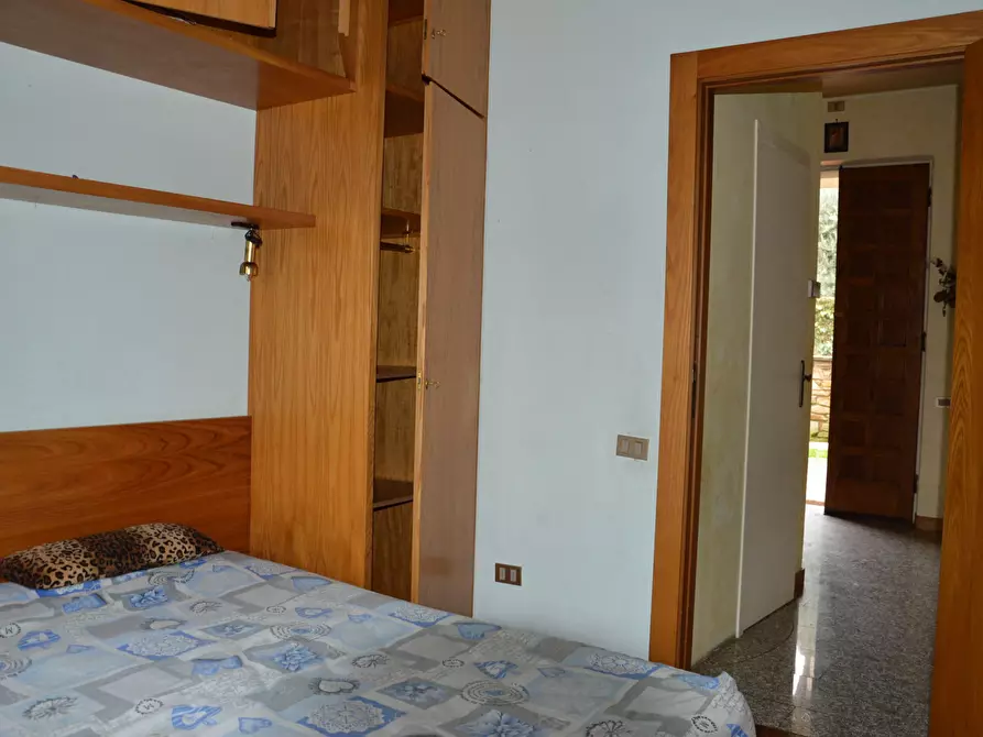 Immagine 17 di Villa in vendita  in Via della Chiesa XXIV a Lucca