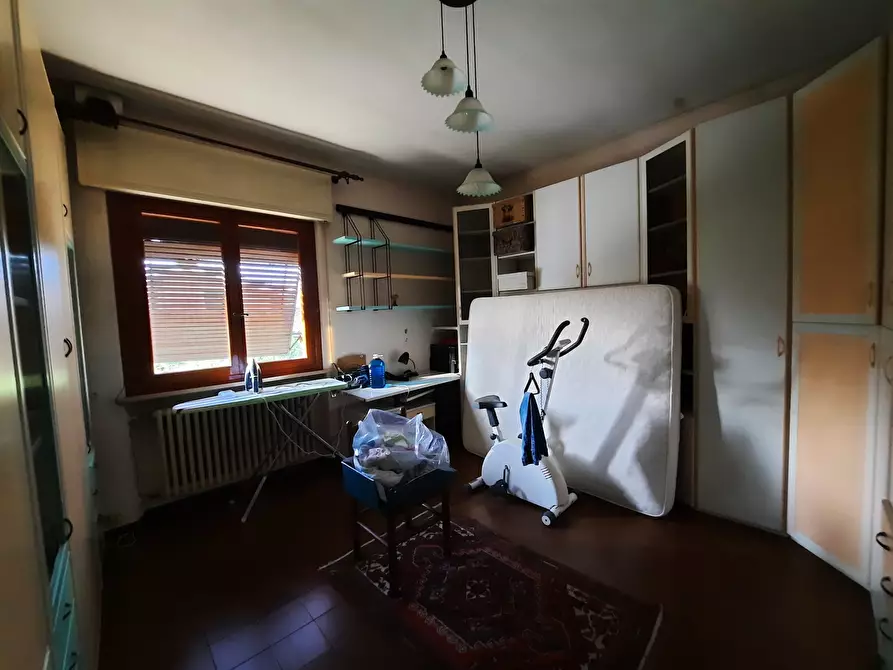 Immagine 20 di Villa in vendita  in bollori a Lucca