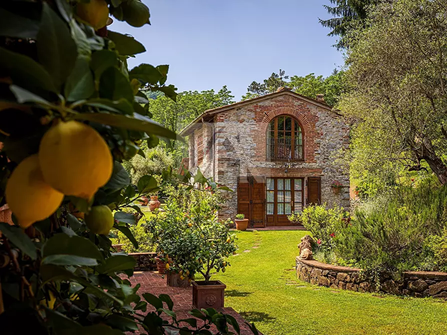 Immagine 5 di Rustico / casale in vendita  in Via Borgo Giannotti a Lucca