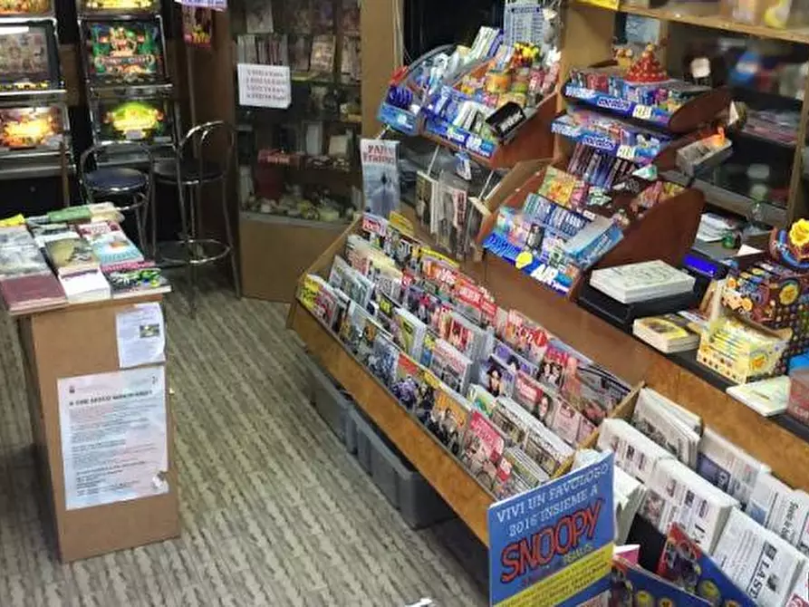 Immagine 11 di Edicola in vendita  in Via Gaetano Luporini a Lucca