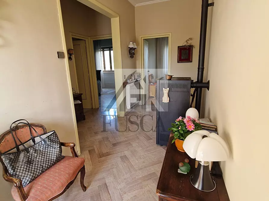 Immagine 26 di Villa in vendita  in Via Ceppo di Melo a Lucca