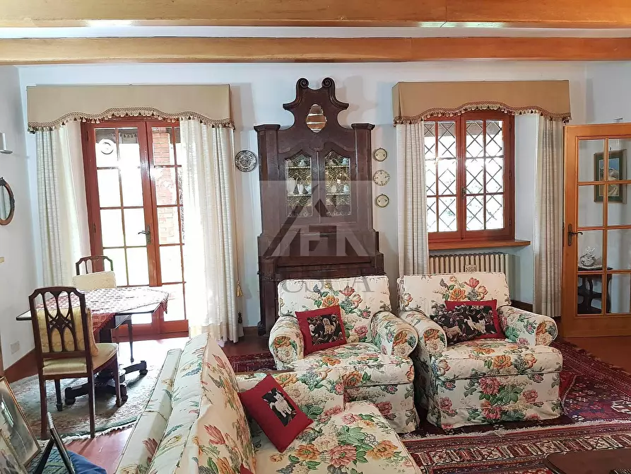 Immagine 20 di Villa in vendita  in Via di Villa Altieri 1179/A a Lucca