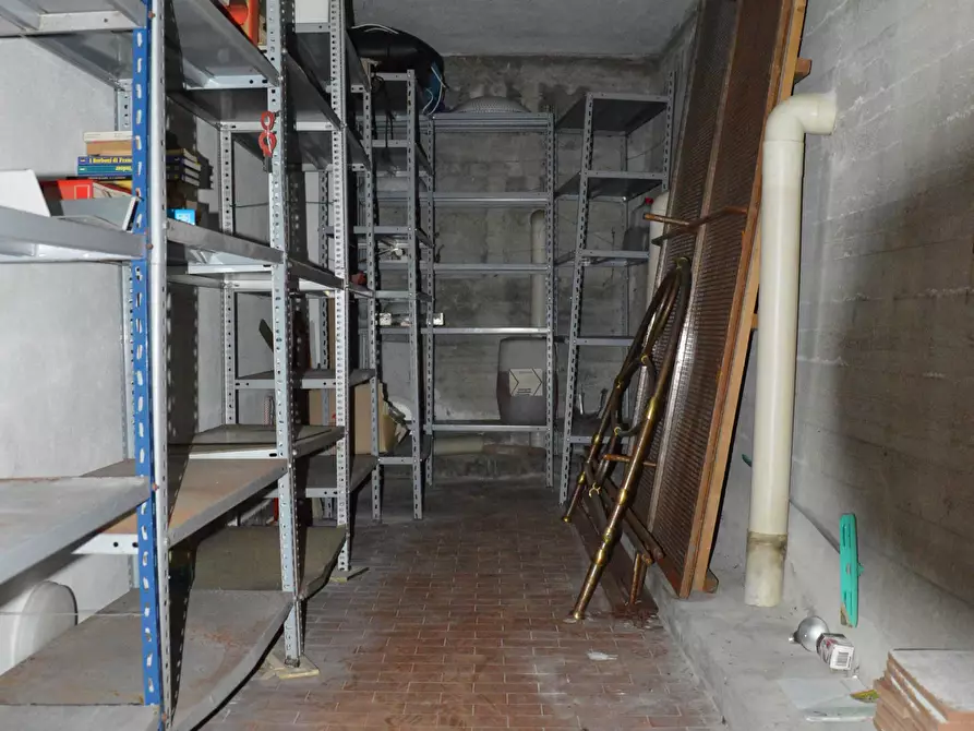 Immagine 54 di Villa in vendita  in Via della Chiesa XXIV a Lucca