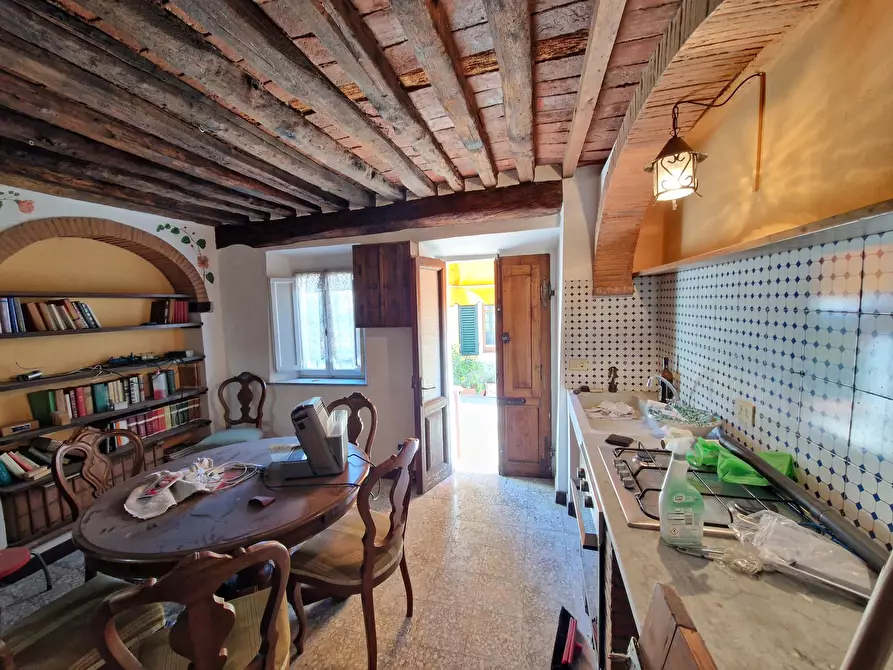 Immagine 1 di Terratetto in vendita  in Via Fregionaia a Lucca