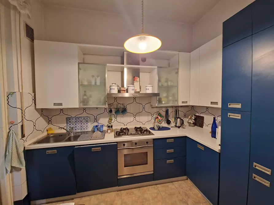 Immagine 10 di Quadrilocale in vendita  in Via Gaetano Luporini 45 a Lucca