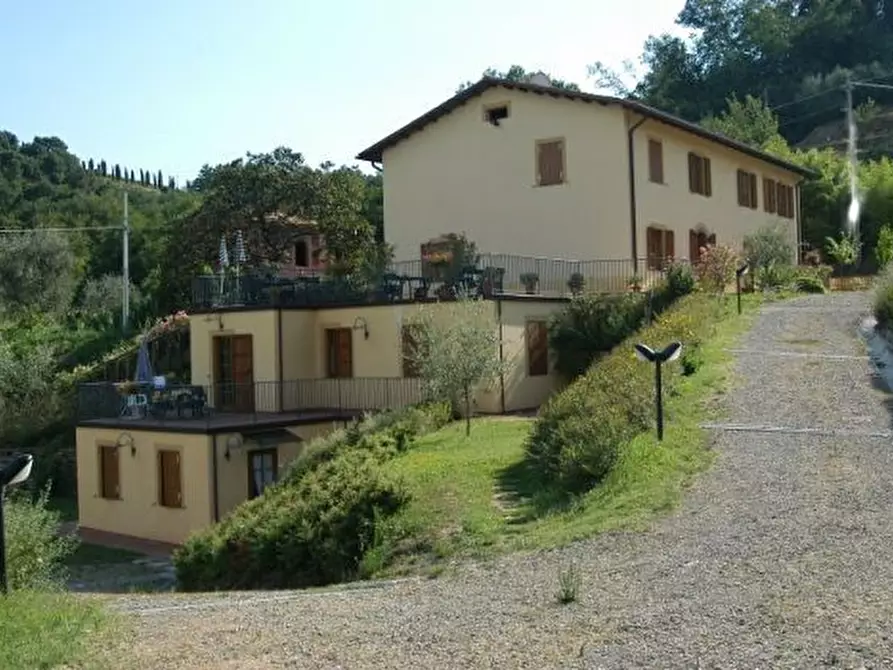 Immagine 5 di Rustico / casale in vendita  in Via dei Pieroni a Capannori