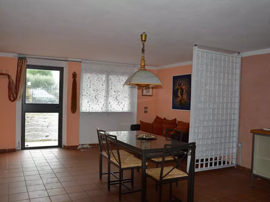 Immagine 61 di Villa in vendita  in Via della Chiesa XXIV a Lucca