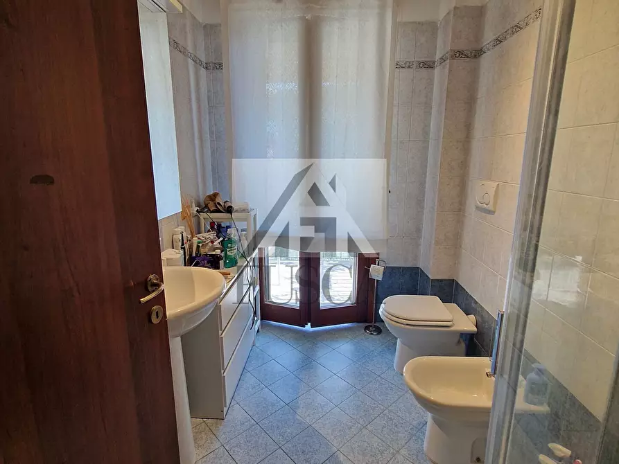 Immagine 9 di Trilocale in vendita  in Traversa I Via Romana a Lucca