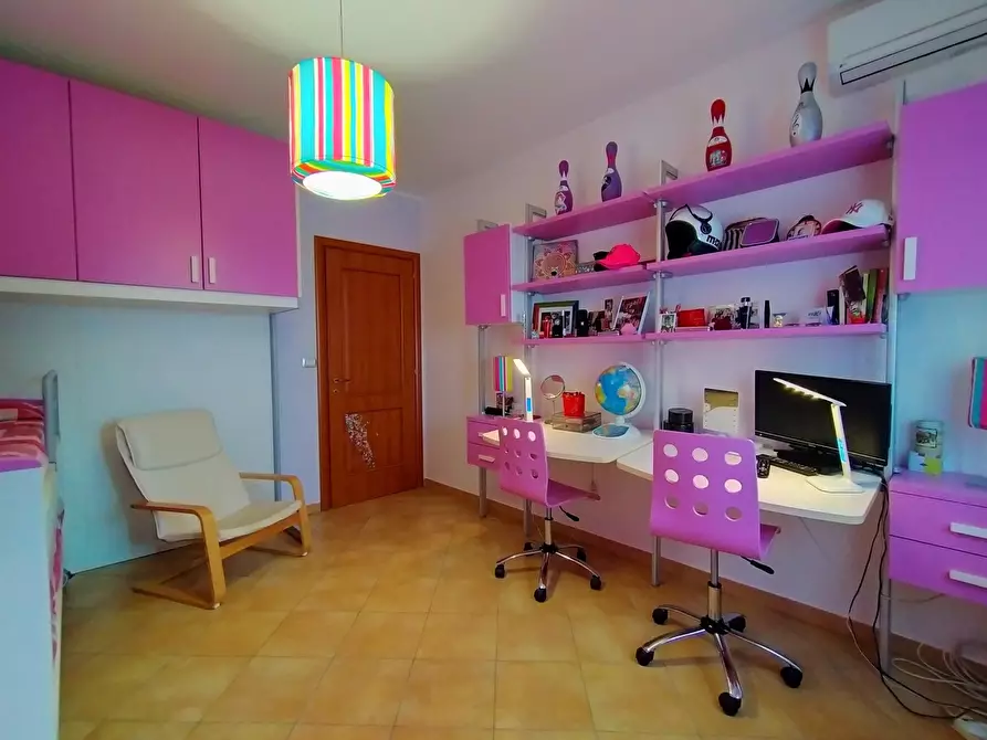 Immagine 16 di Quadrilocale in vendita  a Siracusa