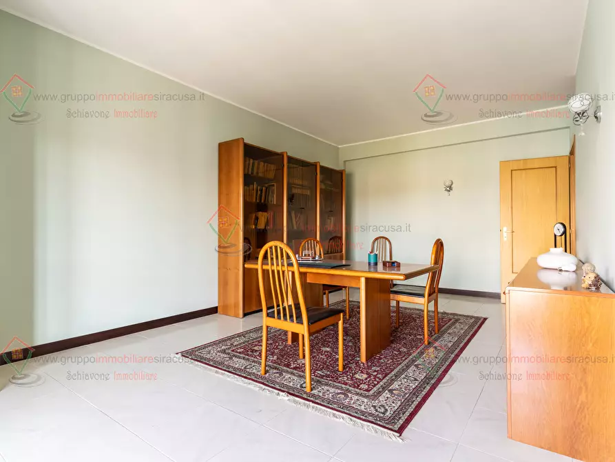 Immagine 8 di Pentalocale in vendita  a Siracusa