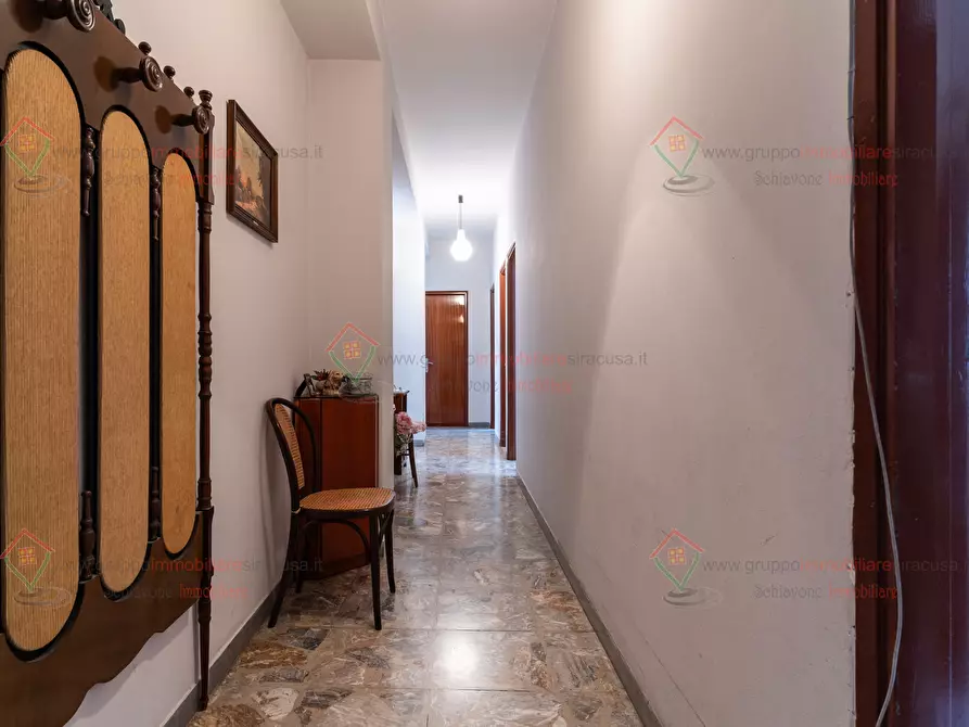 Immagine 13 di Pentalocale in vendita  a Siracusa