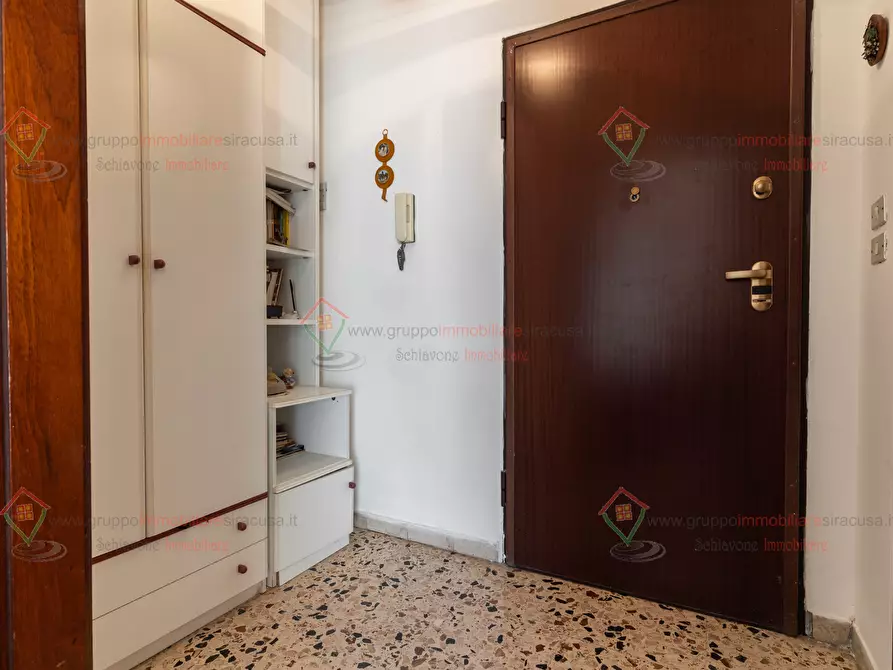 Immagine 4 di Trilocale in vendita  a Siracusa