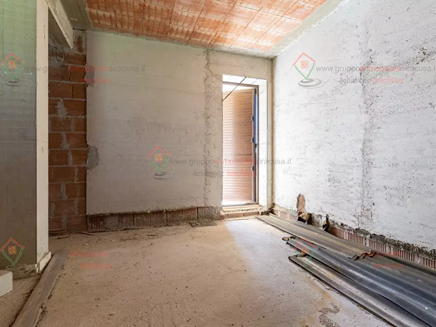 Immagine 18 di Casa bifamiliare in vendita  a Siracusa