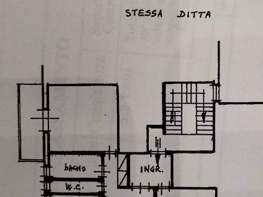 Immagine 28 di Trilocale in vendita  a Siracusa
