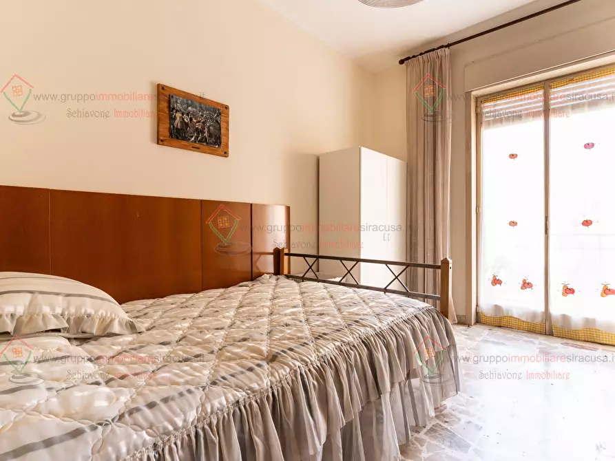 Immagine 9 di Trilocale in vendita  a Siracusa