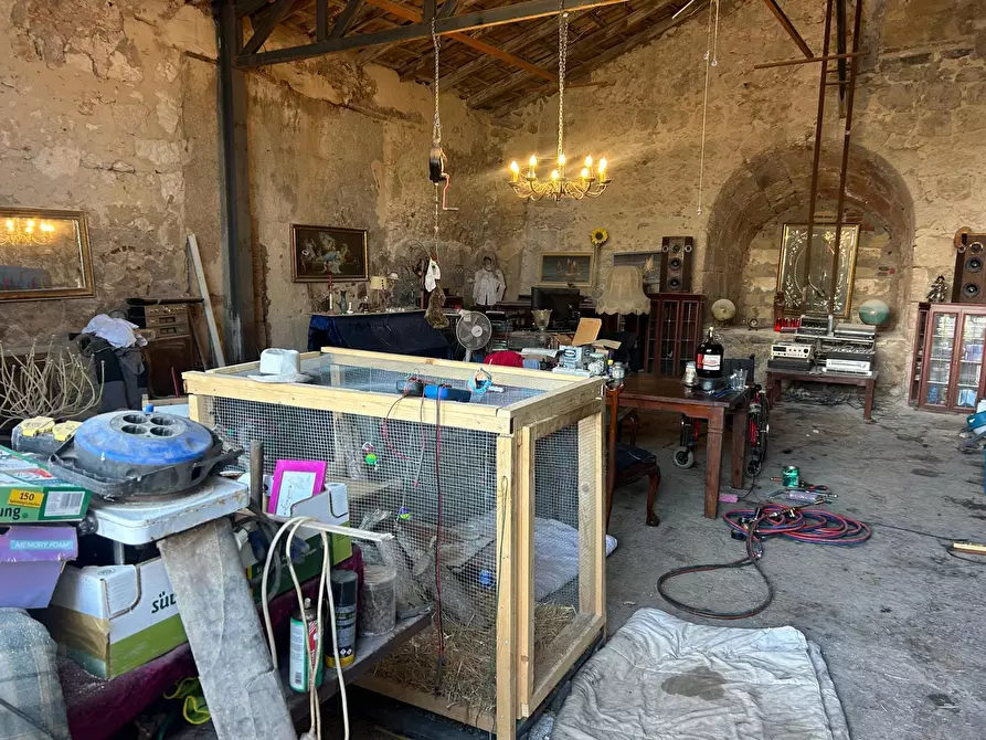 Immagine 2 di Attività artigianale in affitto  a Siracusa